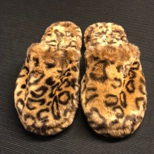 Michael Kors Bedroom Slippers